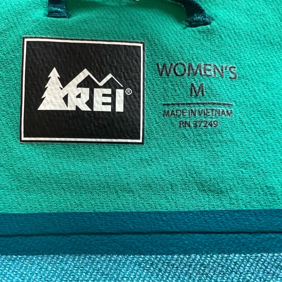 REI brand excellent condition, worn once - Picture 2 of 3